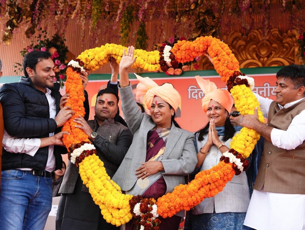 Delhi CM lays foundation stone