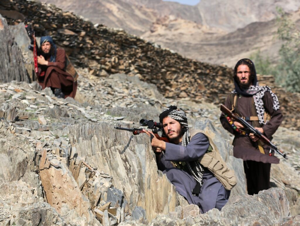 Afganistan killed 300 persons