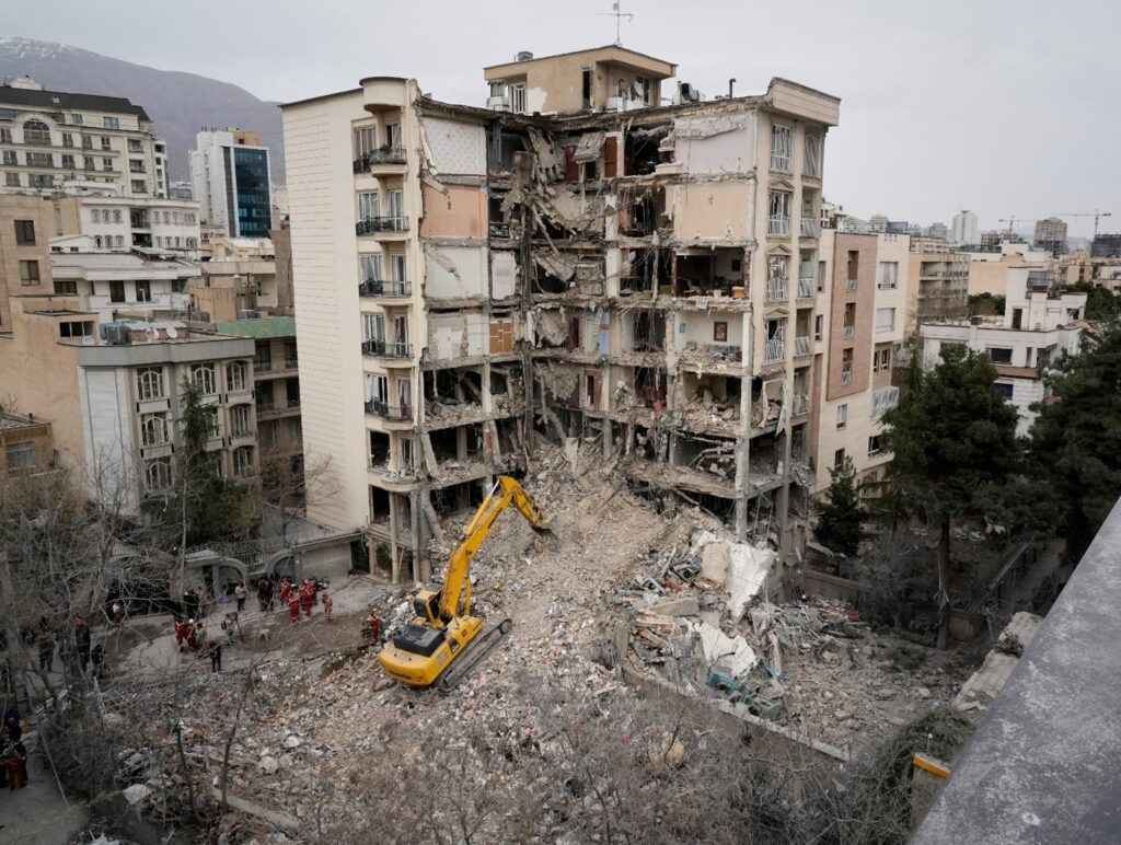 Missile Strike on Tel Aviv Escalates Conflict as US-Iran Talks Remain Unclear