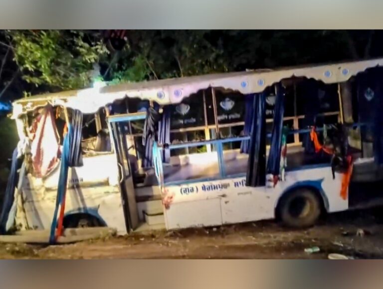 Six Devotees Killed, 21 Injured as Bus Overturns in Punjab’s Fatehgarh Sahib