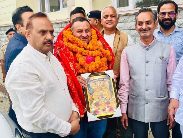 Congress begins 10-day training camp for district presidents in Kangra