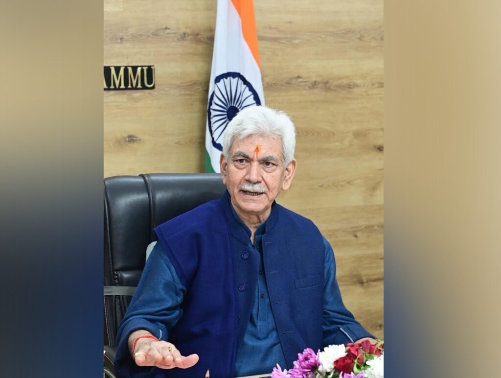 Sinha leads Nasha Mukt Abhiyan rally, calls for united fight against drugs