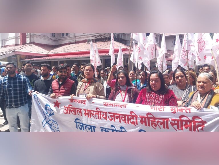 Opposition intensifies protests over Kamla Nehru Hospital relocation plan, warns of escalation