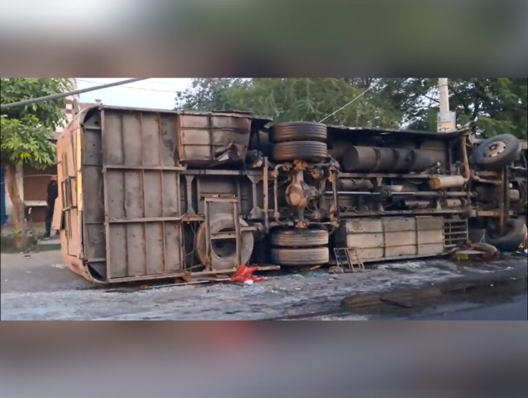 Jaipur to Chandigarh bus overturns in Patiala, Investigation underway