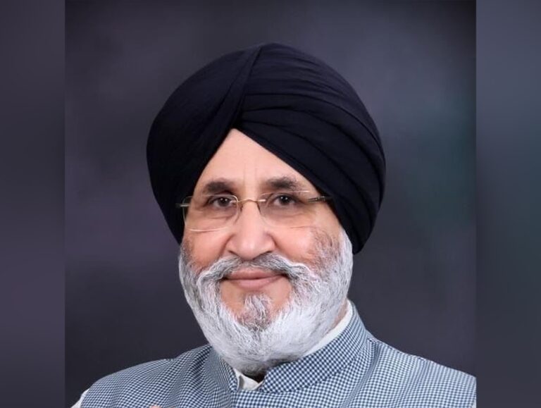 SAD holds statewide protests over power cuts in Punjab