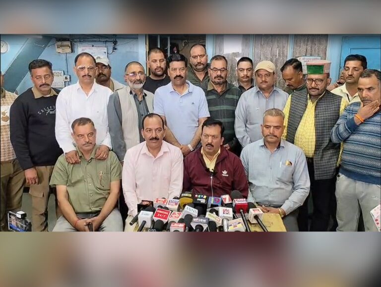 Union demands pending HRTC payments