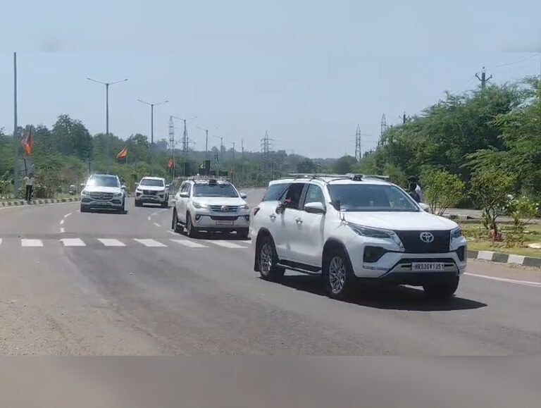 Haryana CM Nayab Singh Saini reduces convoy, arrives in Panchkula with four vehicles