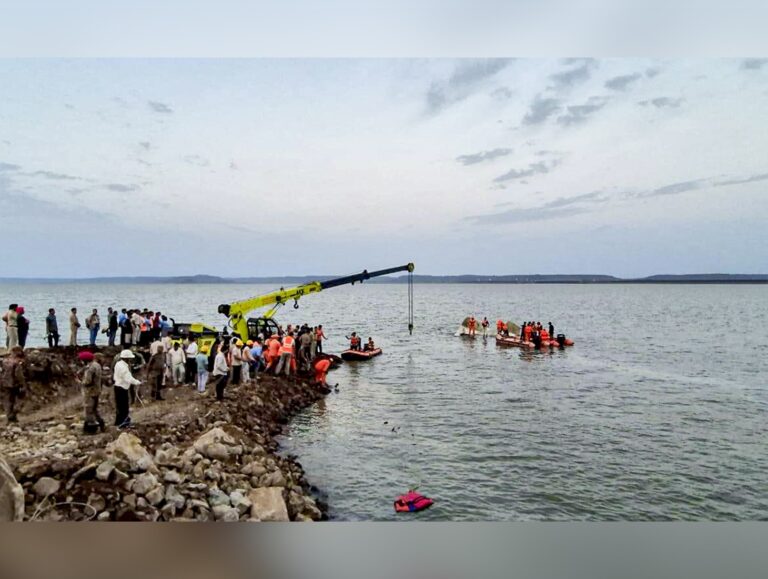 9 Dead in Jabalpur Boat Tragedy, search underway for 4 Missing