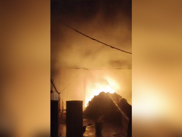 Massive fire breaks out at tent house shop in Kalka grain market