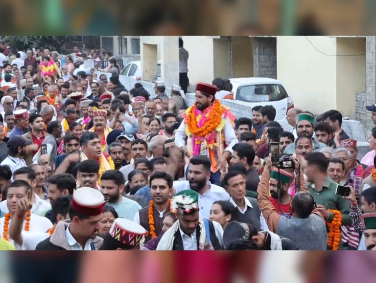 Kubja Thakur wins by one vote, Shalini re-elected in Kullu polls