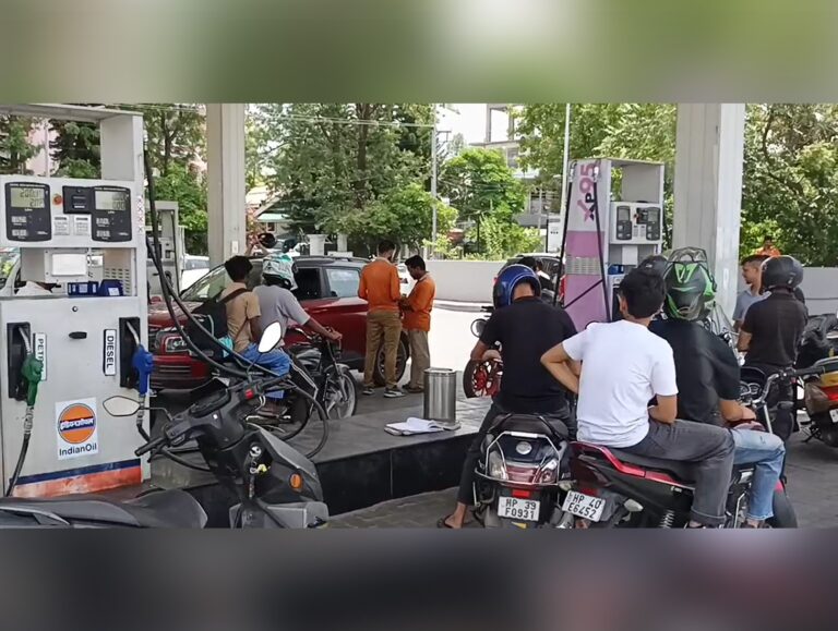 Petrol, diesel prices rise by Rs 2.61-2.71 per liter; cumulative hike nears Rs 7.5 in two weeks
