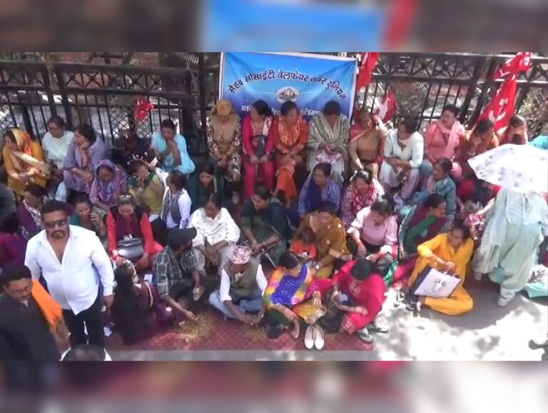 Shimla sanitation workers’ strike continues for sixth day