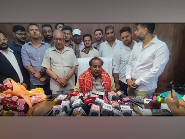 Shyam Lal Bansal takes charge as Panchkula Mayor, unveils civic development plan