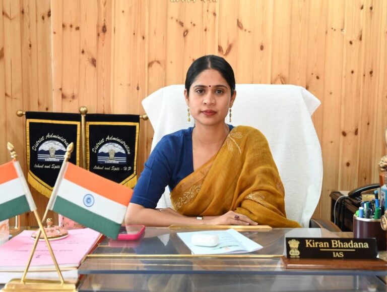 Night traffic is banned on SKTT road near Jahlama Bridge in Lahaul-Spiti