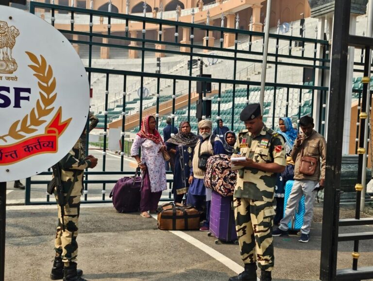 94 Haryana Sikh pilgrims return from Wagah border over clearance delay