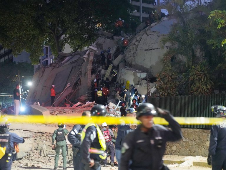 At least 164 dead, 971 injured in Venezuela  earthquakes