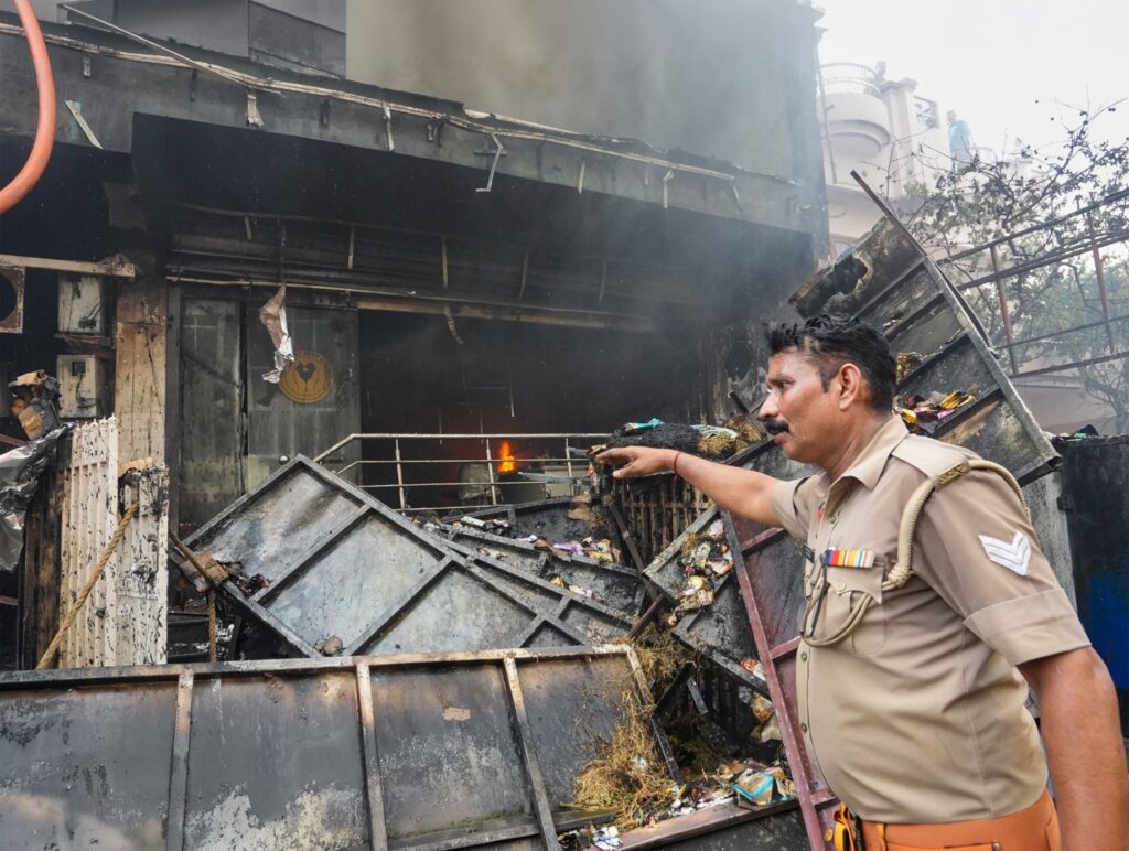 Fire in Lucknow