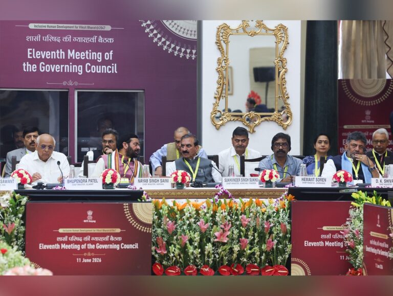 CM raises revenue deficit grant, disaster aid and hydro power issues at NITI Aayog meeting